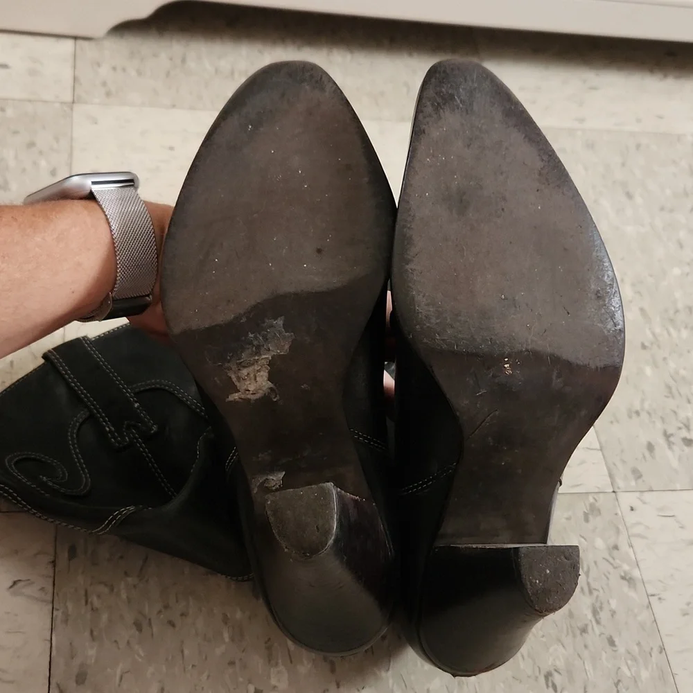 Black w/cream stitch cowboy bots - Picture 4 of 5